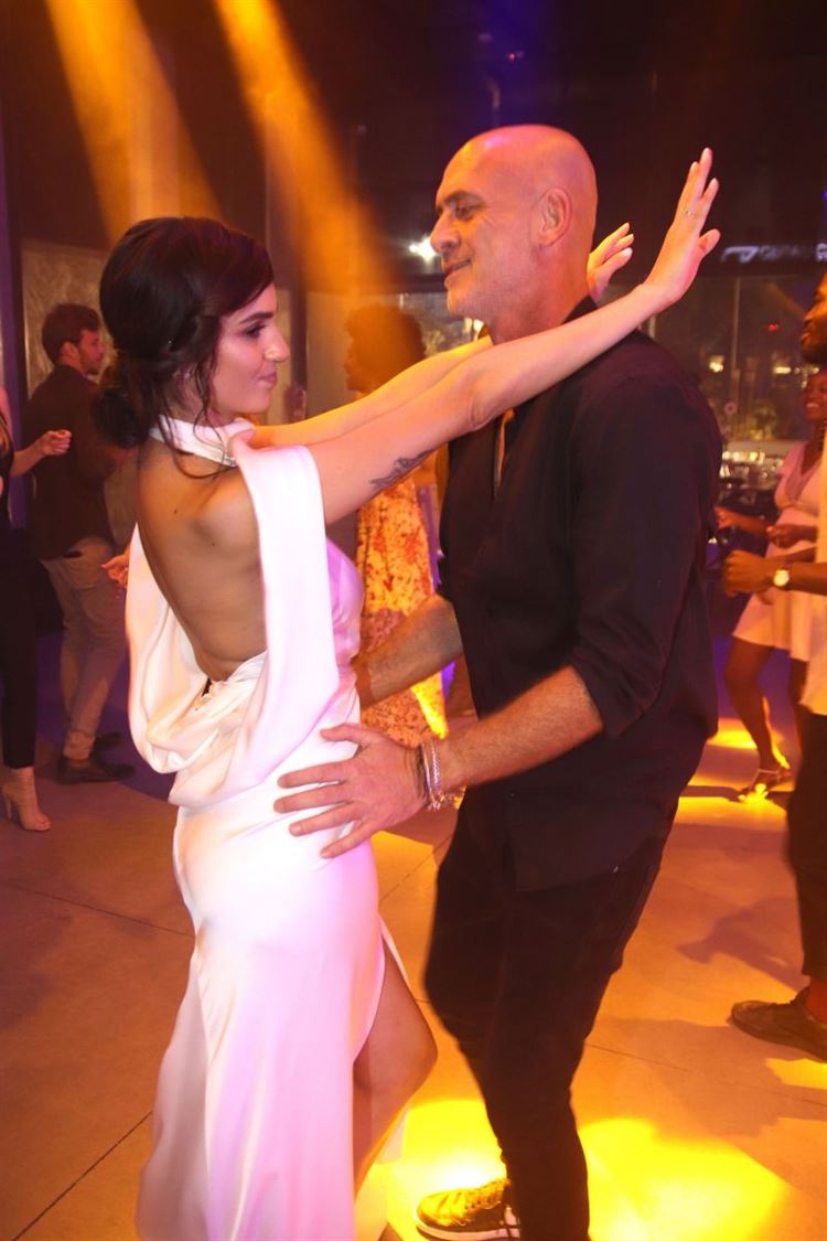 אהבה מנצחת: מסיבת החתונה של הודא נקש ובעלה 19