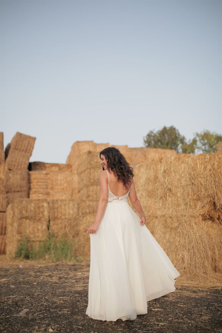 לא יצאה מהקופסא: למה החתן התמהמה לשלוף טבעת? 4