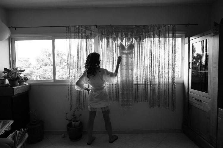 לא יצאה מהקופסא: למה החתן התמהמה לשלוף טבעת? 5