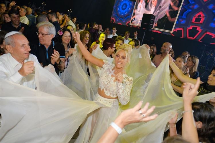 זה היה בסוף הקיץ: הסיפור המרגש של הזוג שהכיר בחוף 13