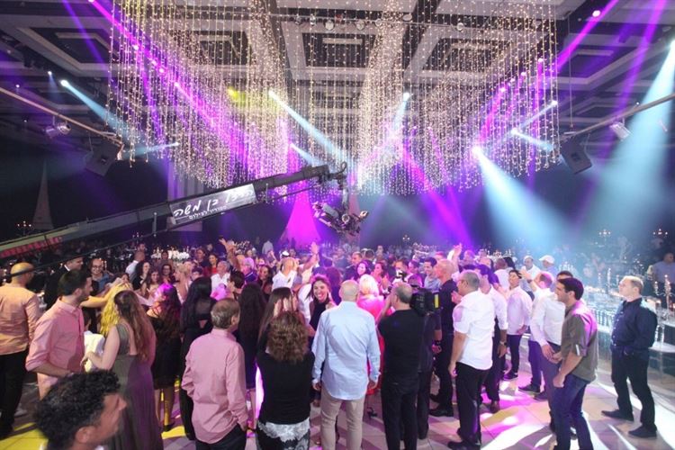 זה היה בסוף הקיץ: הסיפור המרגש של הזוג שהכיר בחוף 11