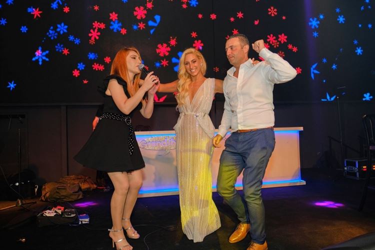 זה היה בסוף הקיץ: הסיפור המרגש של הזוג שהכיר בחוף 23