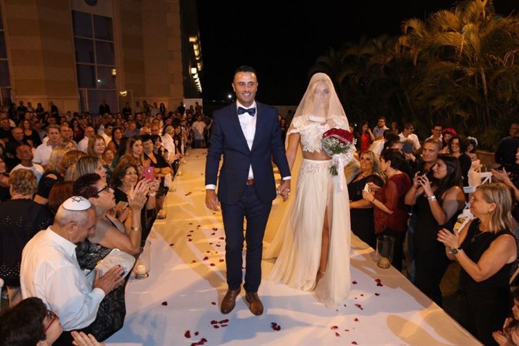 זה היה בסוף הקיץ: הסיפור המרגש של הזוג שהכיר בחוף 7