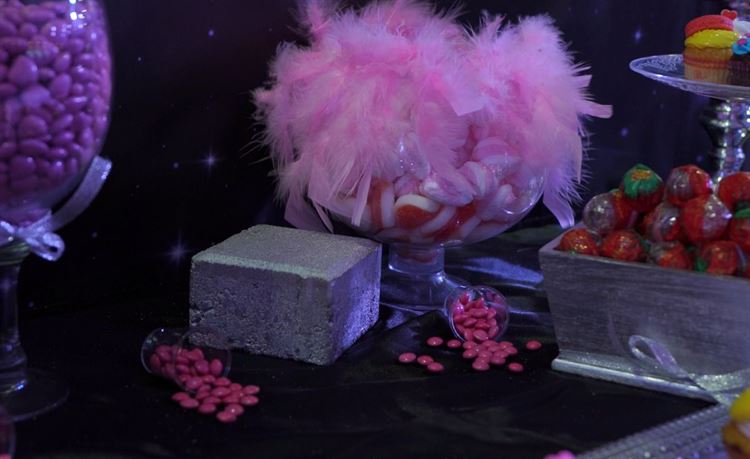 צפו: איך מרימים חגיגת בת מצווה מושלמת? 11