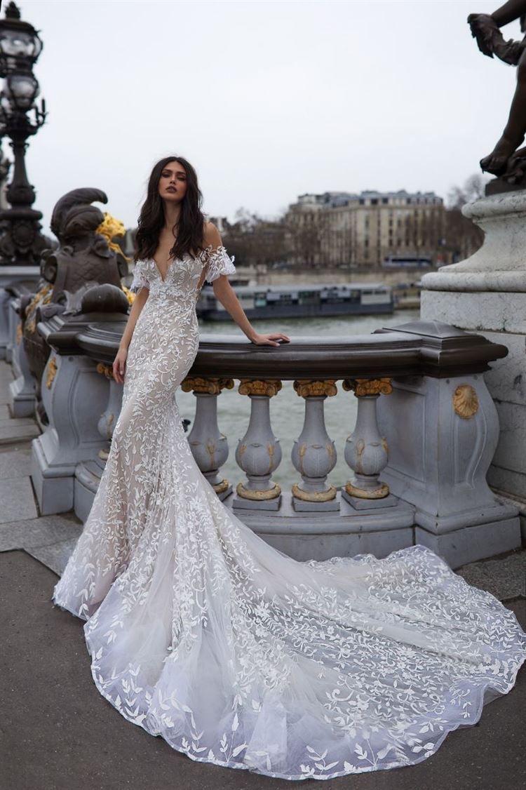 מפתיעה: ג'ולי וינו פותחת סטודיו חדש 7