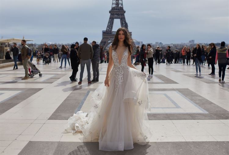 מפתיעה: ג'ולי וינו פותחת סטודיו חדש 5