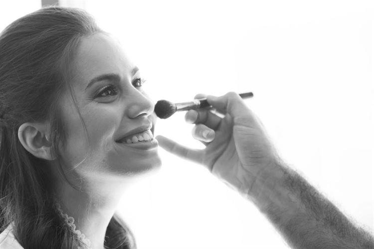 "הבועה שלנו התנפצה והחיים השתנו לגמרי" 15