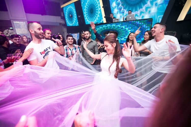 "הבועה שלנו התנפצה והחיים השתנו לגמרי" 30