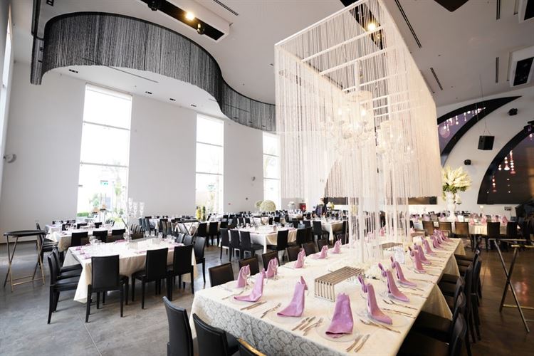 איים עליה בתביעה ובסוף הם התחתנו 7