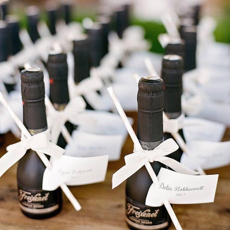 פינת ההשראה: סידורי הושבה לזוגות יצירתיים בלבד 13