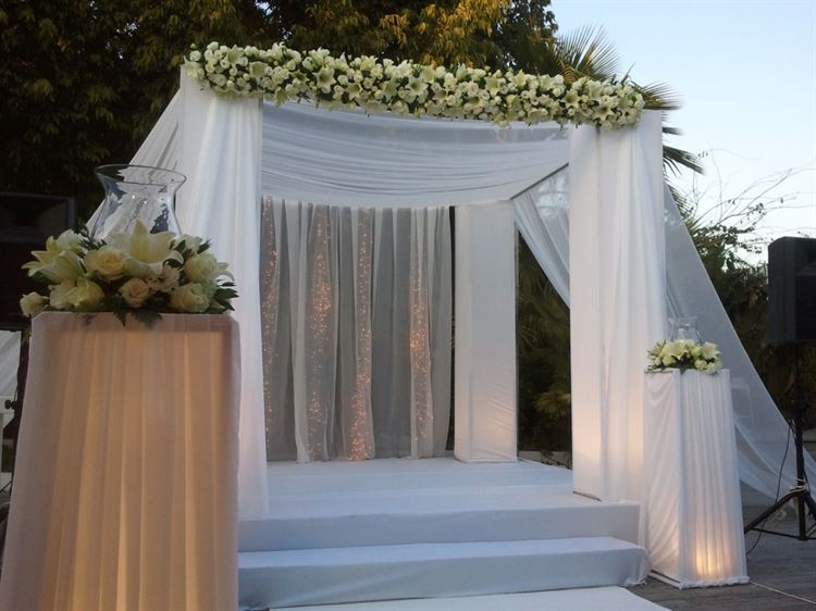 החופה -  כל מה שזוגות מאורסים חולמים שיהיה להם בחתונה (צילום: יחצ)