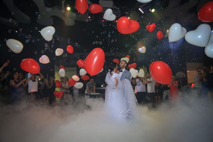 הקלף המנצח: לא תאמינו היכן בני הזוג האלו הכירו 21