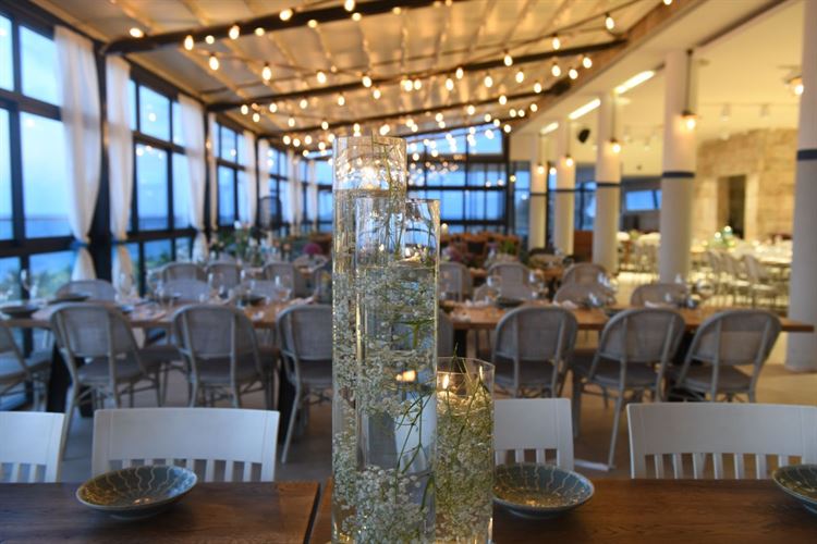 על הים: גני האירועים המדהימים שנוגעים בקו המים 7