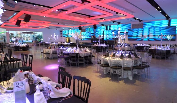 עיצוב מיוחד שיהפוך את החתונה שלכם לנושא לשיחה (צילום: מקסים. ס)