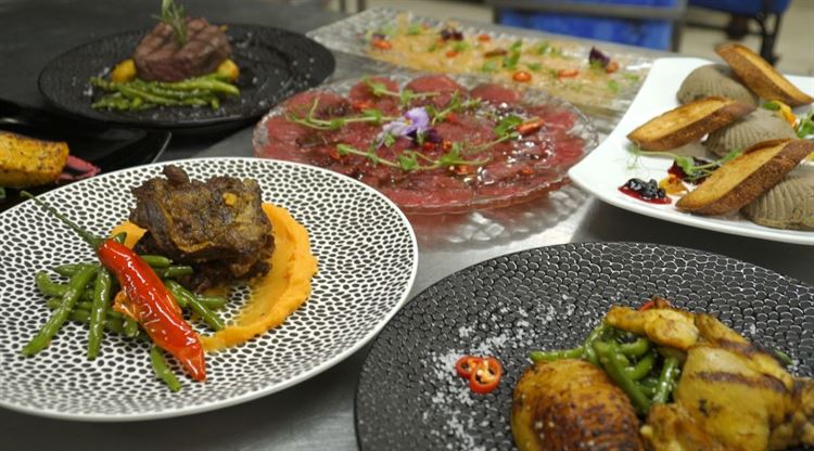 בבלו קאסל החוויה מורגשת גם בצלחת (צילום: מקסים. ס)