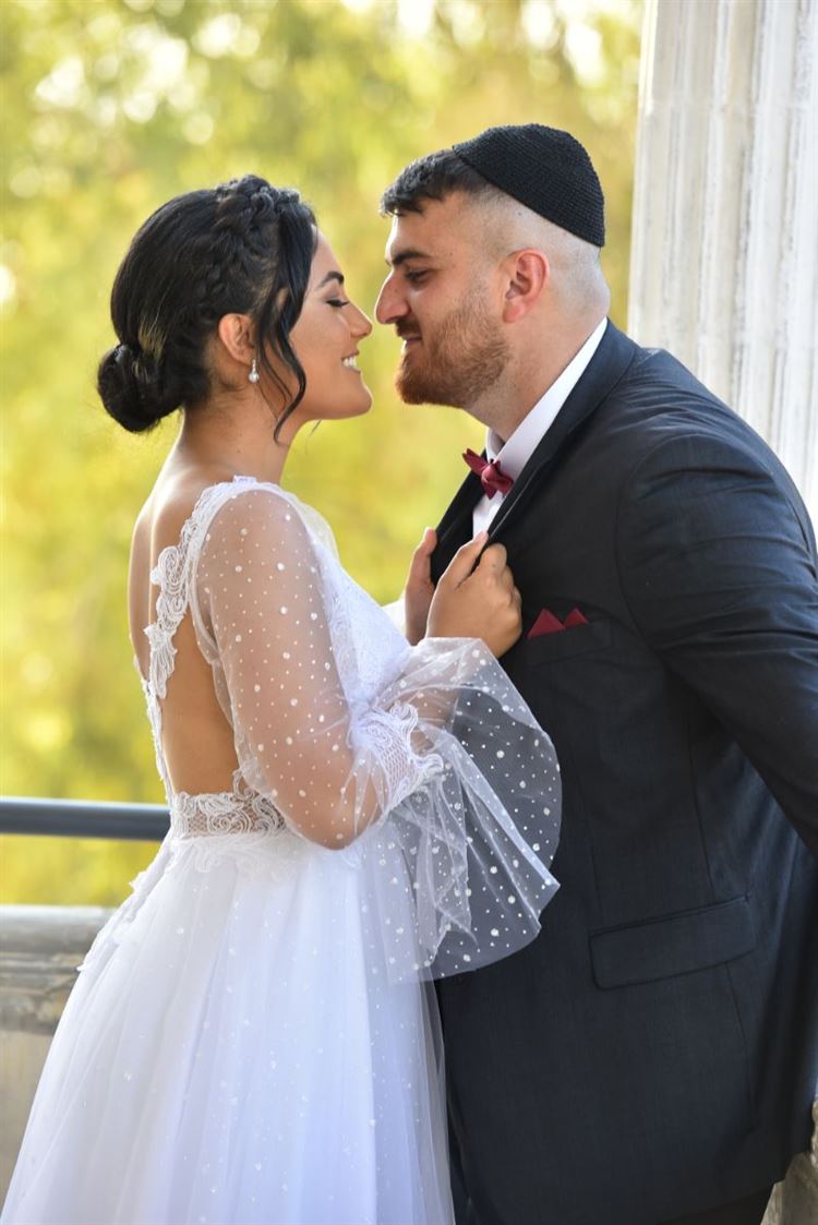 החתן והכלה שכל זוג שמתחתן צריך ללמוד מהם 15