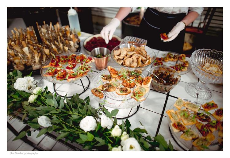 מנות הפתיחה המיוחדות שהוגשו בקבלת הפנים, החתונה של דנה שטרן ועידן רוזנפלד (צילום: שי שחר)