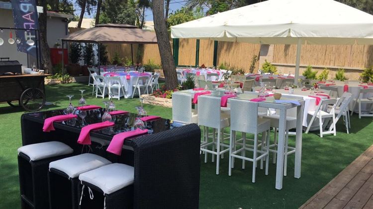 נעים להכיר: אירועים עסקיים בחצר האחורית 3