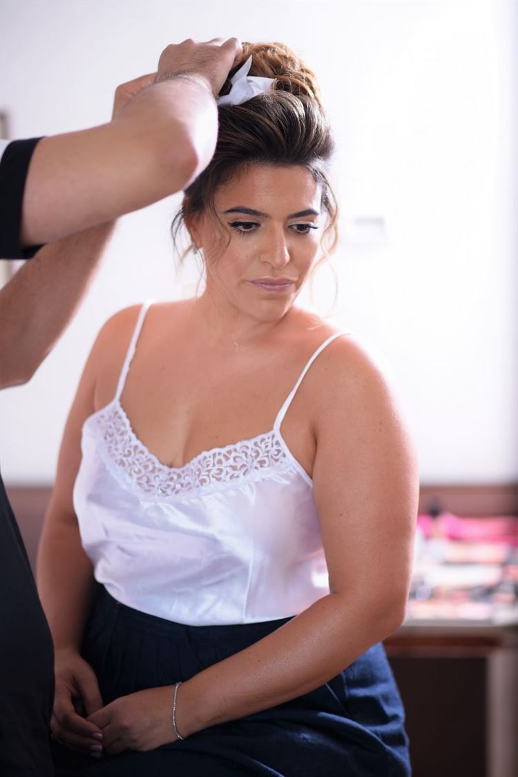 החתן שעצר טרמפ ומצא את אהבת חייו 8