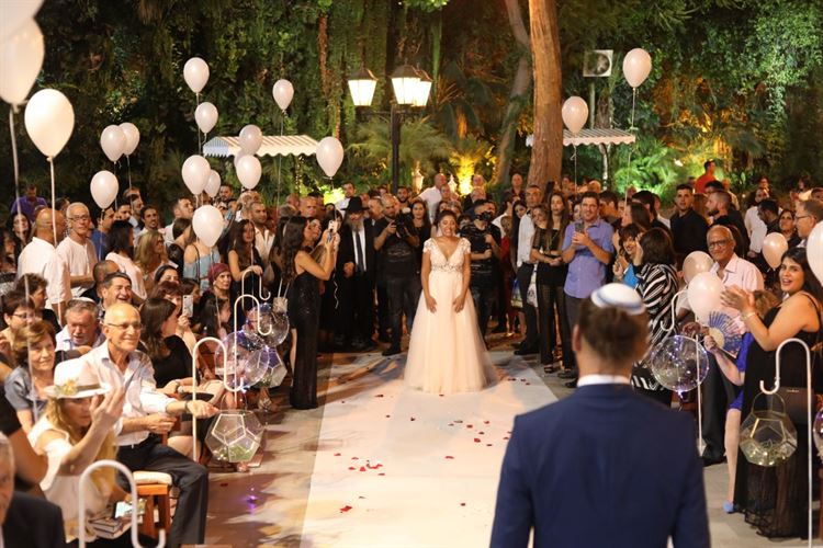 הפתעה: הכלה שלא מבינה רמזים 20