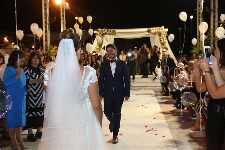 הפתעה: הכלה שלא מבינה רמזים 21