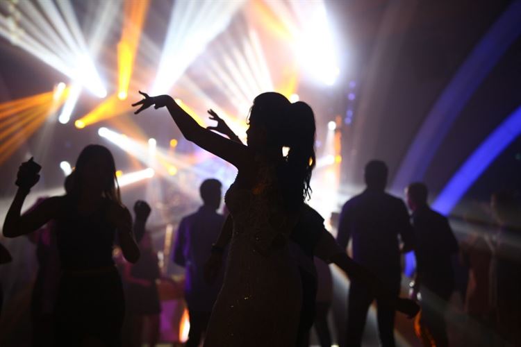 הצעת הנישואים שהתחילה בדרך לא שגרתית 13