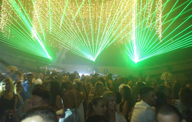 צפו: החידושים המרעננים באולם האירועים אלגריה 16