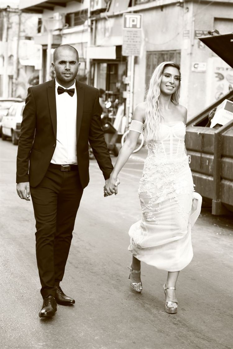 הזוג שהוציא את משה פרץ מחדר הלידה 6