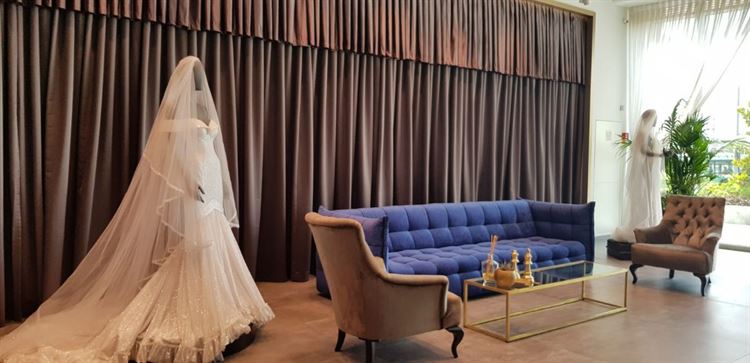 מה גרם לקסניה טרנטול ללבוש שמלת כלה? 4