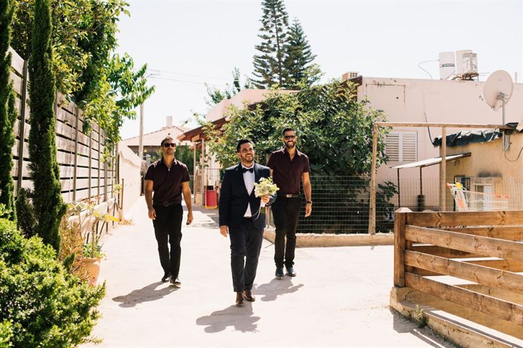 מעורר השראה: הזוג שהתחתן עם מסיכות אוריגמי 17