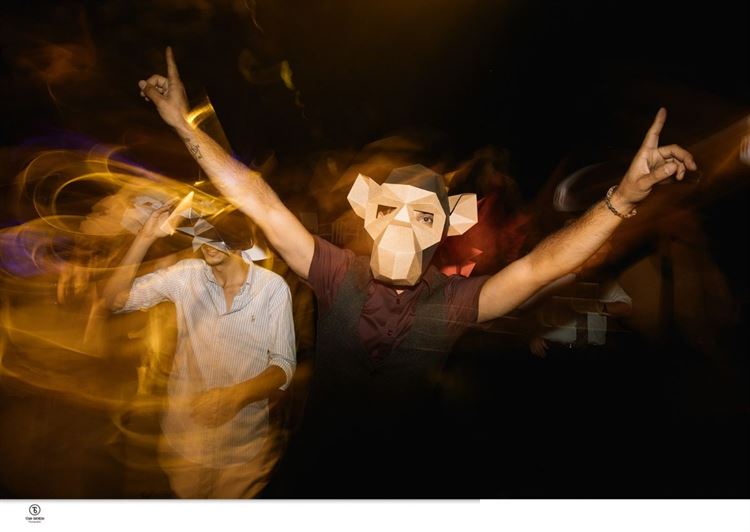 מעורר השראה: הזוג שהתחתן עם מסיכות אוריגמי 27