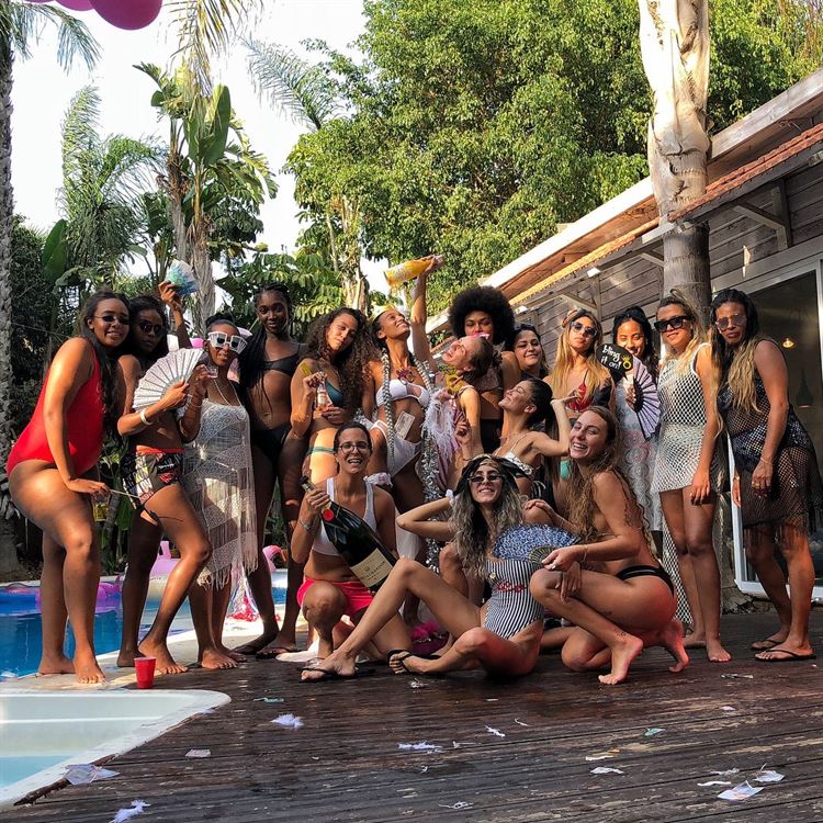 זמן לסכם: מסיבות הרווקות הכי מוגזמות של הסלבס 6