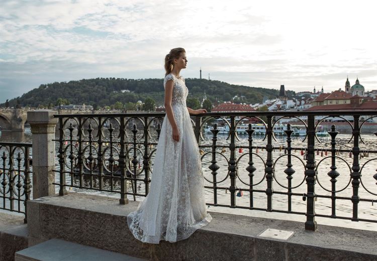 הלנה קולן מציגה: קטלוג כלות עם סטייטמנט 13