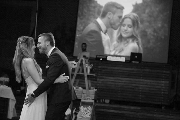 התחיל לא טוב: משפט פתיחה כושל שהוביל לחתונה 23