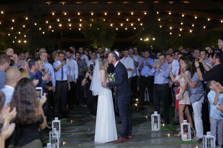 התחיל לא טוב: משפט פתיחה כושל שהוביל לחתונה 22