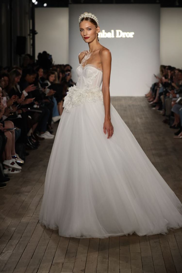 שואו טיים: ענבל דרור מככבת במגרש של הגדולים 17