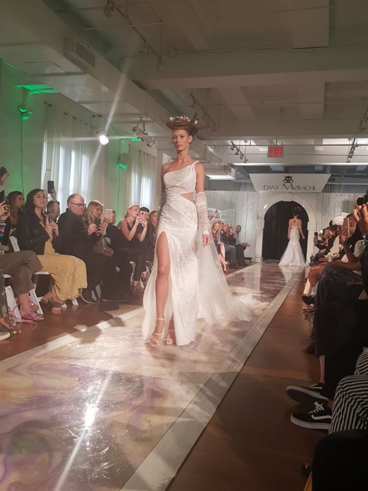 הכי לוהטת בניו יורק: תצוגת האופנה של דני מזרחי 11