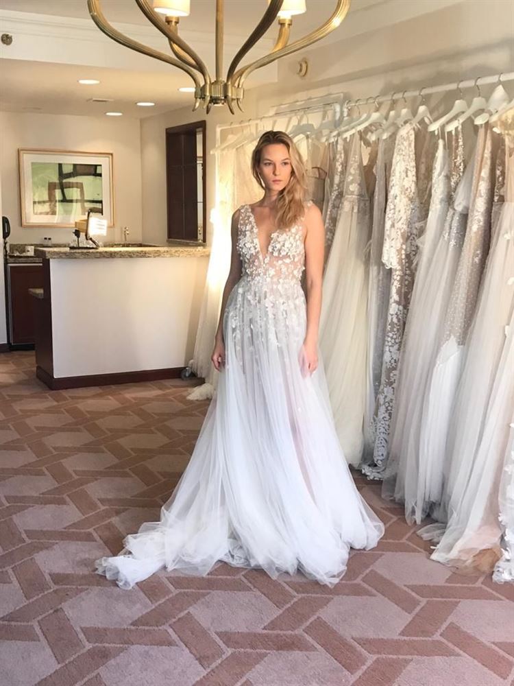 The End: שבוע האופנה לכלות בניו יורק 2018 12