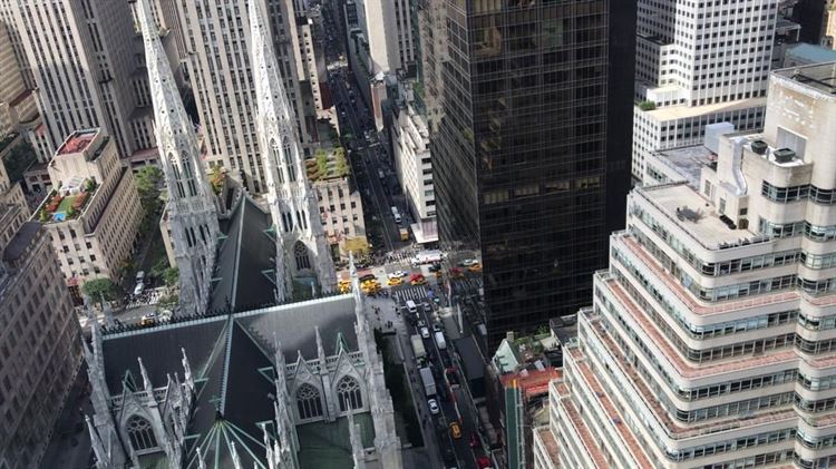 כובשת וייחודית: ליז מרטינז בניו יורק 3