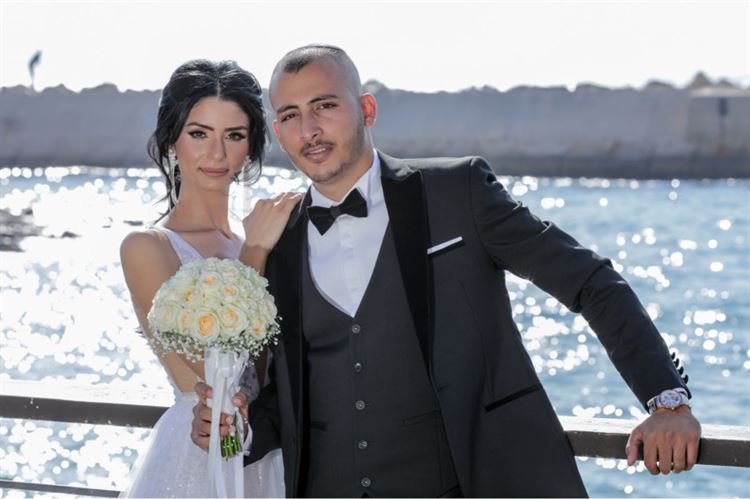 מה קרה כשהיא ארגנה לו מסיבת הפתעה והוא גילה? 8