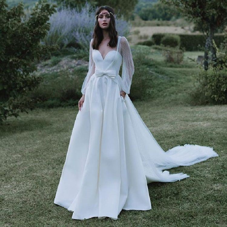 מהאגדות: שמלת הכלה של הנסיכה יוג'יני מיורק 7