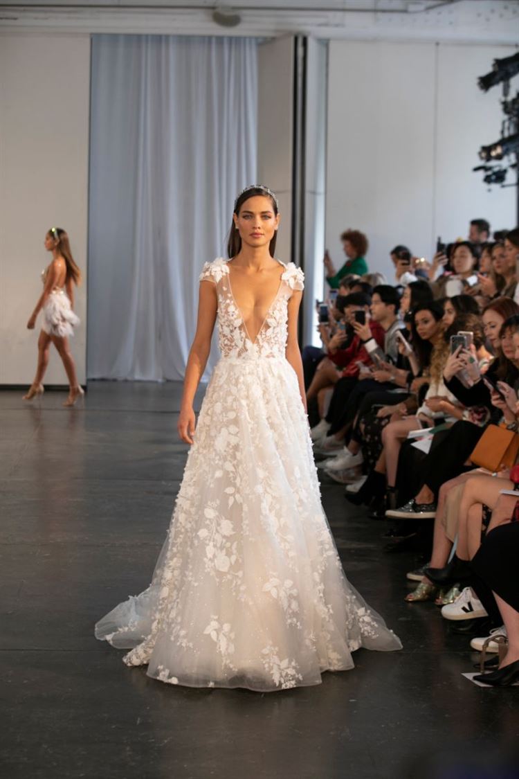 צפו: נטע אלחמיסטר בשבוע האופנה לכלות בניו יורק 2