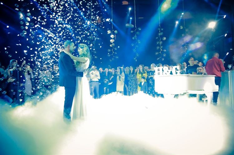 אירוסין בפיג'מה: ההצעה שהוציאה אותה מהמיטה 16