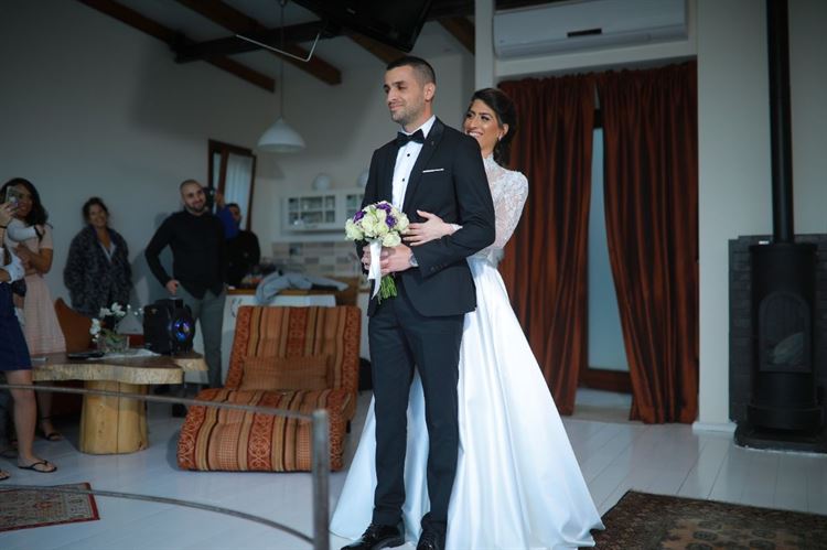 אירוסין בפיג'מה: ההצעה שהוציאה אותה מהמיטה 7