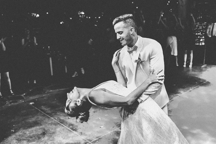 הצעה קורעת: הפדיחה הכי גדולה של המאורסות 21