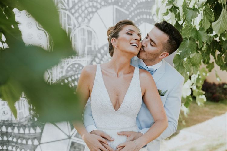 הצעה קורעת: הפדיחה הכי גדולה של המאורסות 7