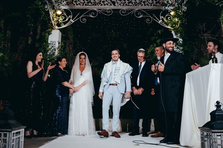 הצעה קורעת: הפדיחה הכי גדולה של המאורסות 18