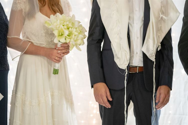 איך הופכים רווק תל אביבי מושבע לרומנטיקן חסר תקנה? 28