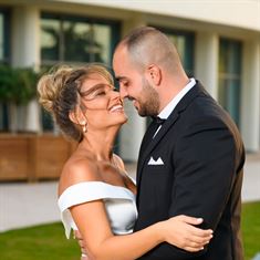 מהצעת נישואים אמיצה לחתונה מעוררת השראה
