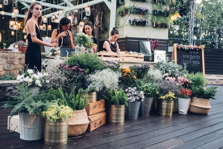 לא יאומן כי יסופר: הצעת הנישואין ששברה את כל הכללים 16